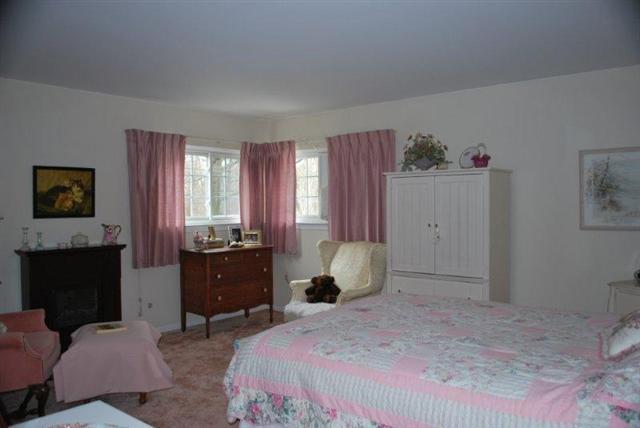 678 Meisner Road East China, MI 48054 - Photo 12 of 20 31052987-11.JPG