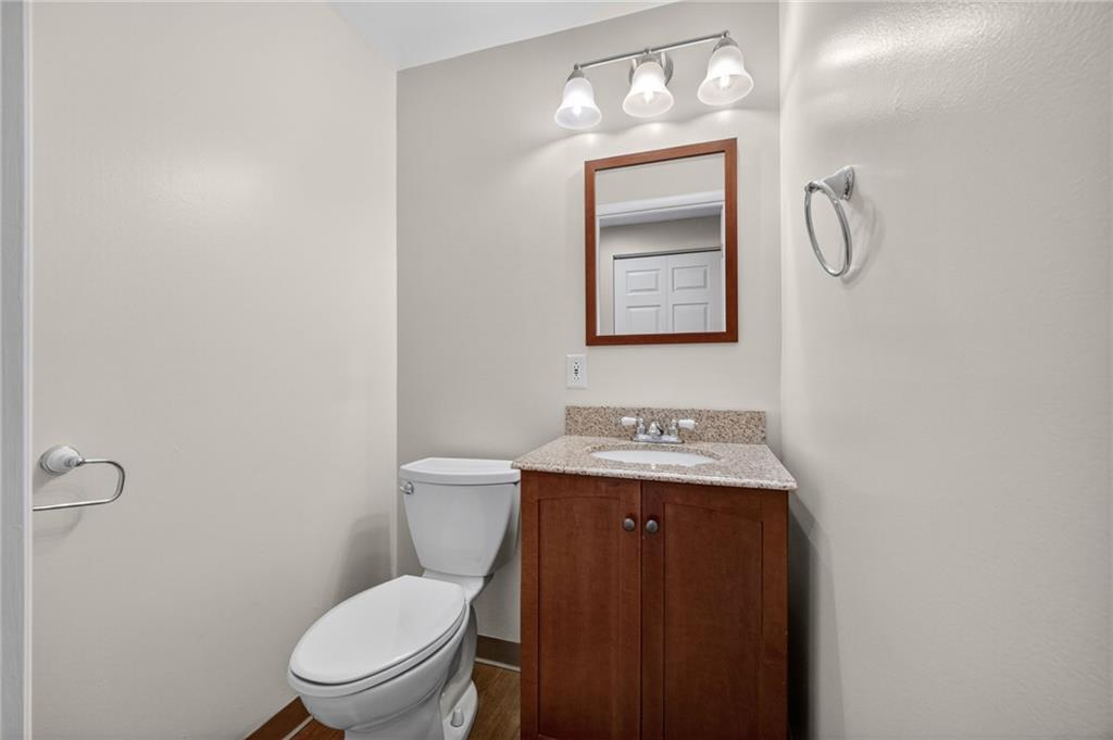 2011 Clearfork Road Bridgeville, PA 15017 - Photo 14 of 39