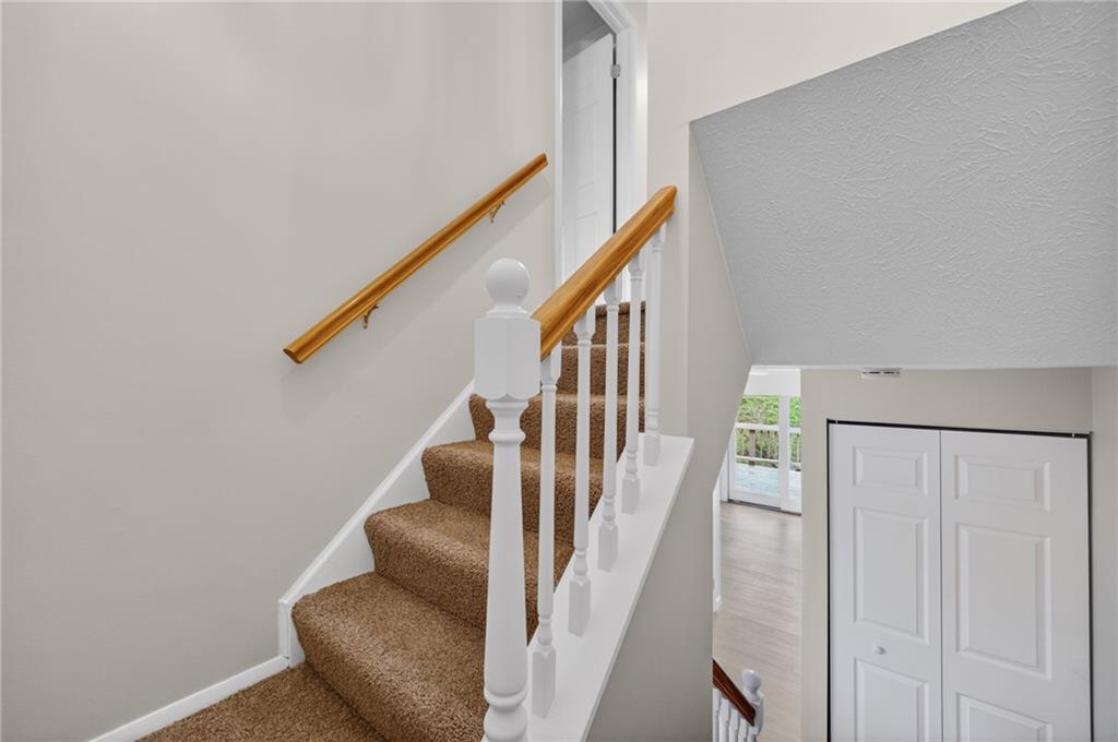 2011 Clearfork Road Bridgeville, PA 15017 - Photo 15 of 39