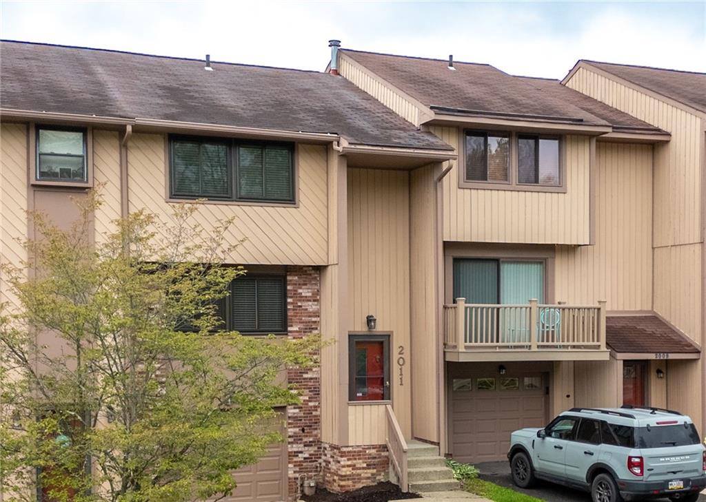 2011 Clearfork Road Bridgeville, PA 15017 - Photo 2 of 39