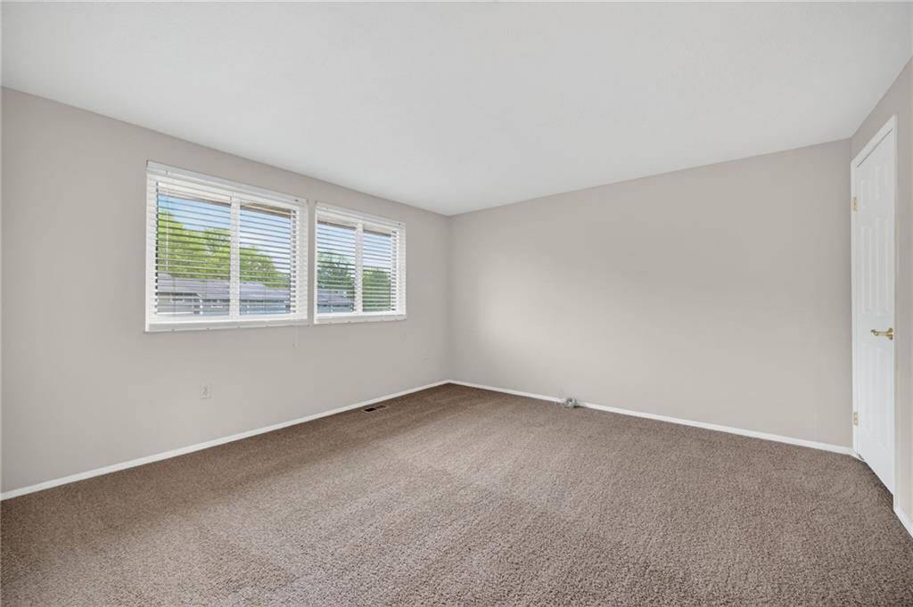 2011 Clearfork Road Bridgeville, PA 15017 - Photo 25 of 39