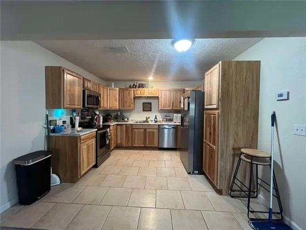 $289,900 | 100 4343p Lane, Clinton, MO 64735