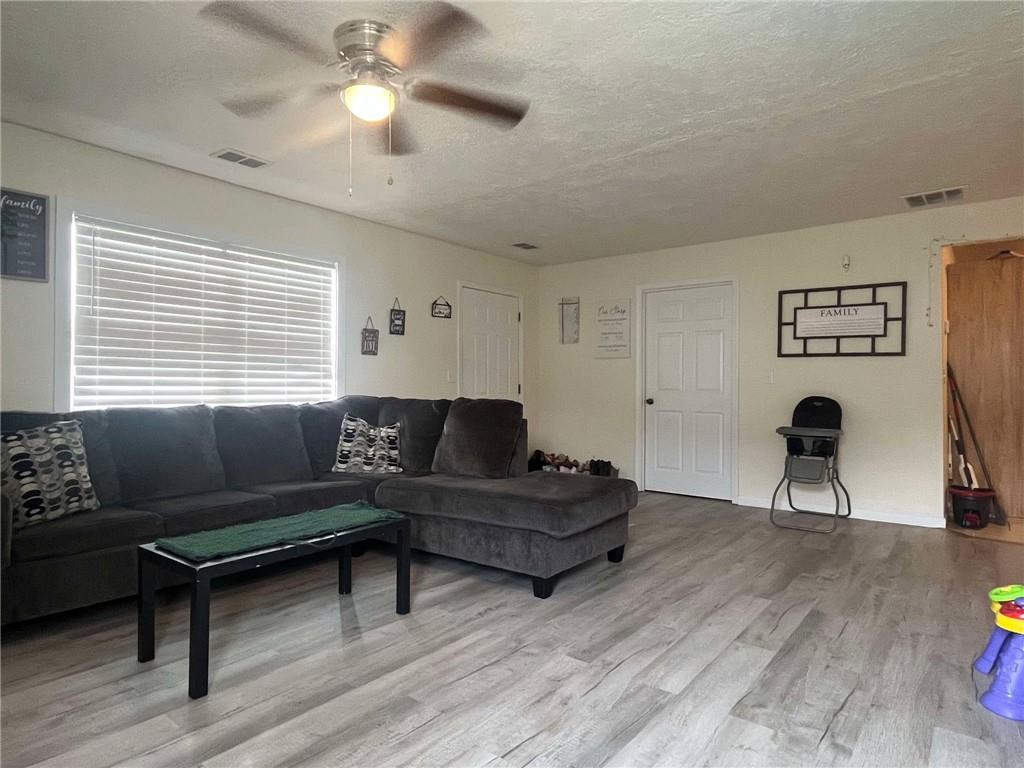 100 4343p Lane Clinton, MO 64735 - Photo 3 of 29