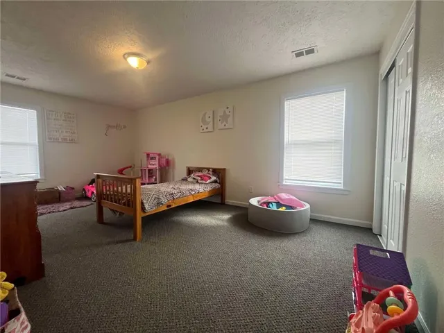 $289,900 | 100 4343p Lane, Clinton, MO 64735