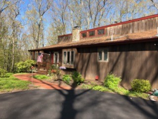 21 Latham Farm Road Smithfield, RI 02917 - Photo 1 of 28 Gallery Image 1