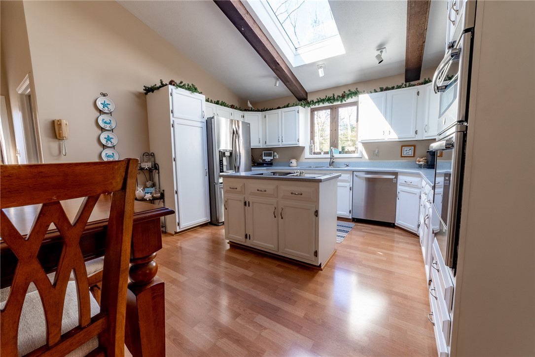 21 Latham Farm Road Smithfield, RI 02917 - Photo 14 of 28 Gallery Image 14