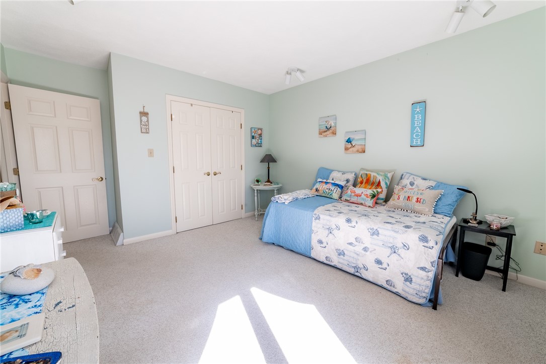 21 Latham Farm Road Smithfield, RI 02917 - Photo 24 of 28 Gallery Image 24