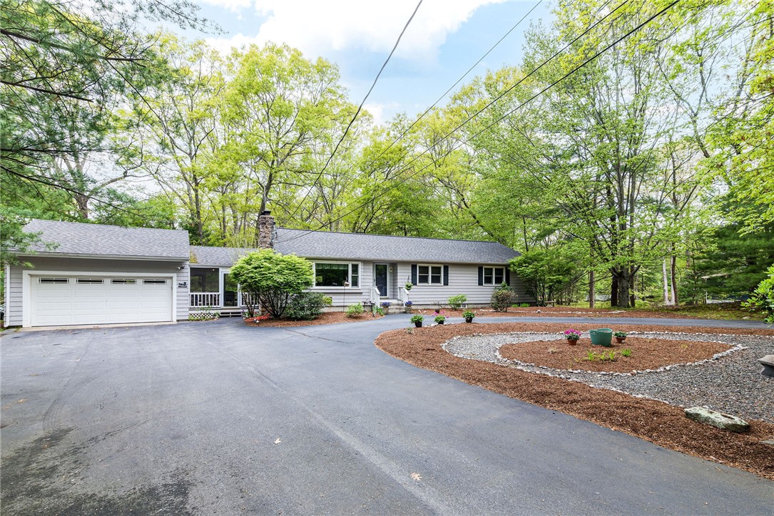 529 Shippeetown Road East Greenwich, RI 02818 - Photo 3 of 46