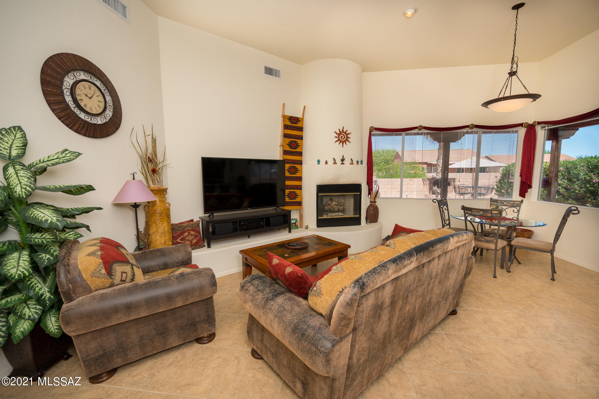 348 Via Bella Donna Rio Rico, AZ 85648 - Photo 8 of 37
