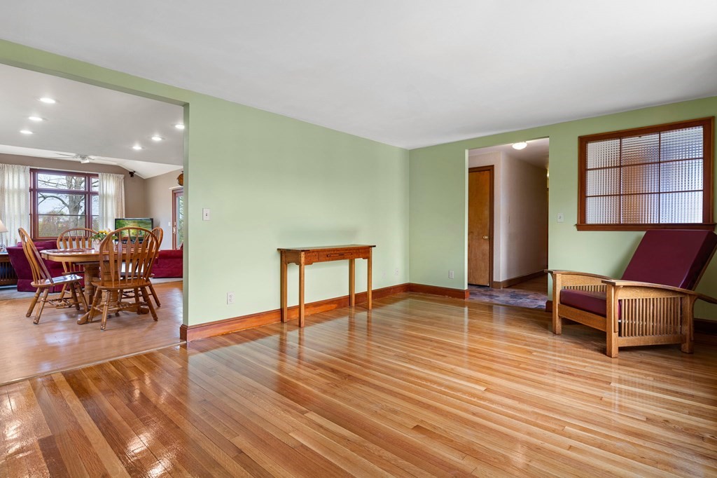 18 Sheehan Road Lynn, MA 01904 - Photo 15 of 42 Gallery Image 15