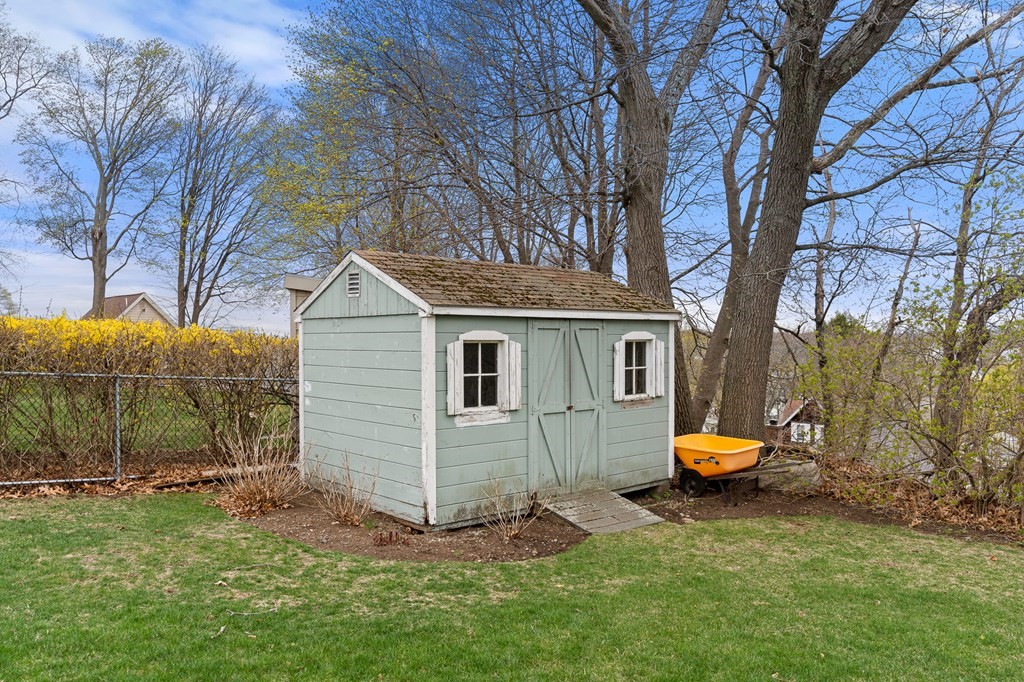 18 Sheehan Road Lynn, MA 01904 - Photo 40 of 42 Gallery Image 40
