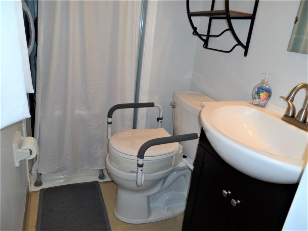 421 Slate Run Road Greensburg, PA 15601 - Photo 10 of 25 Gallery Image 10