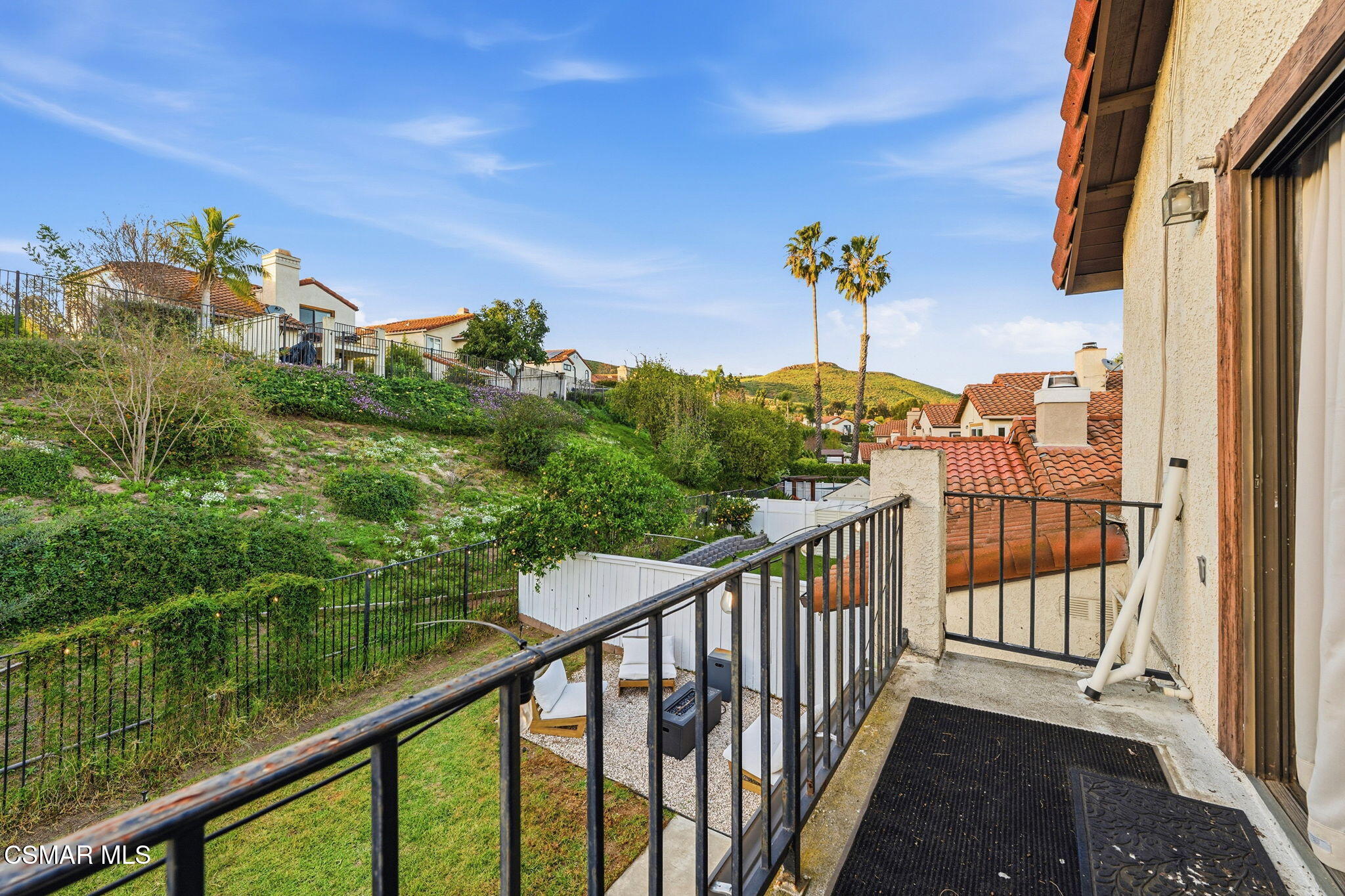 847 Links View Drive Simi Valley, CA 93065 - Photo 39 of 45 a view of a city from a balcony