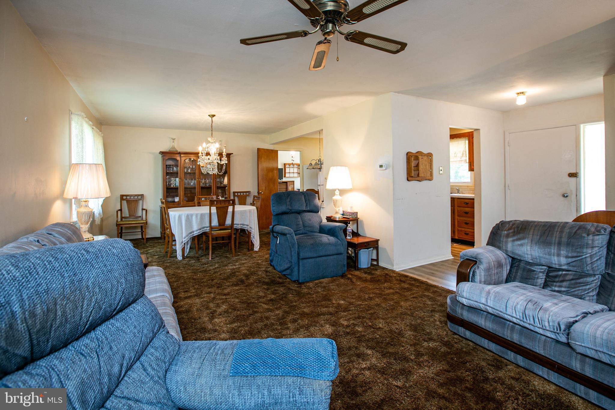 7 Sedgwick Road Hamilton, NJ 08690 - Photo 2 of 23