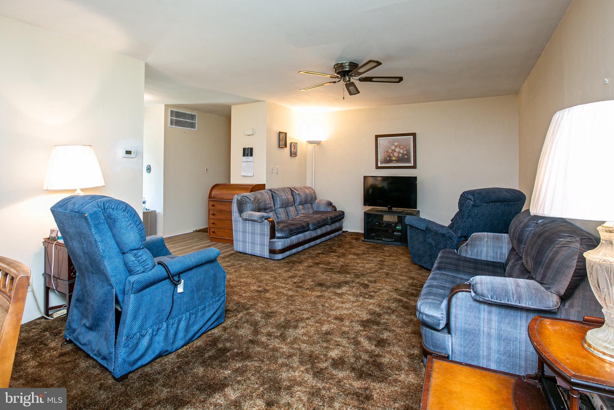 7 Sedgwick Road Hamilton, NJ 08690 - Photo 4 of 23