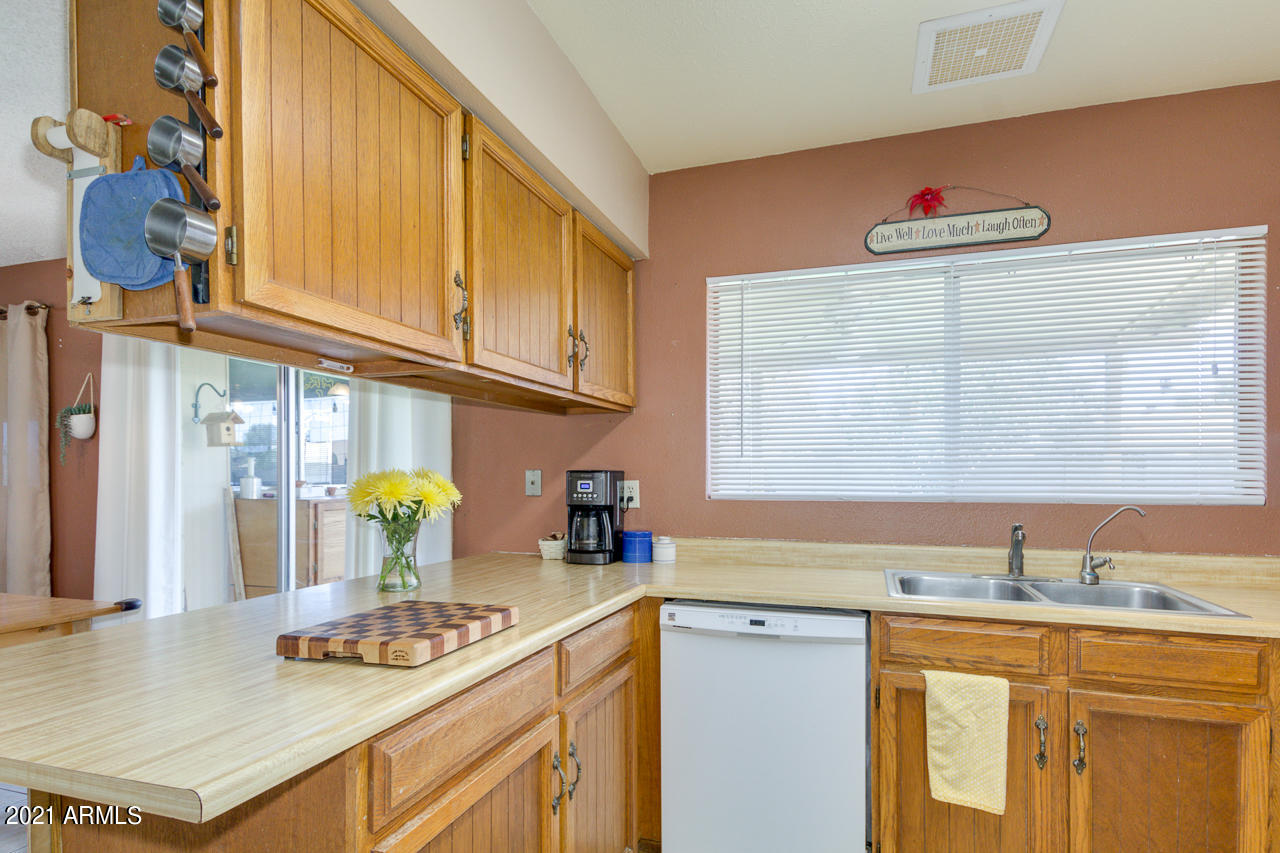 3425 South Roberts Road Tempe, AZ 85282 - Photo 11 of 31 10-Roberts