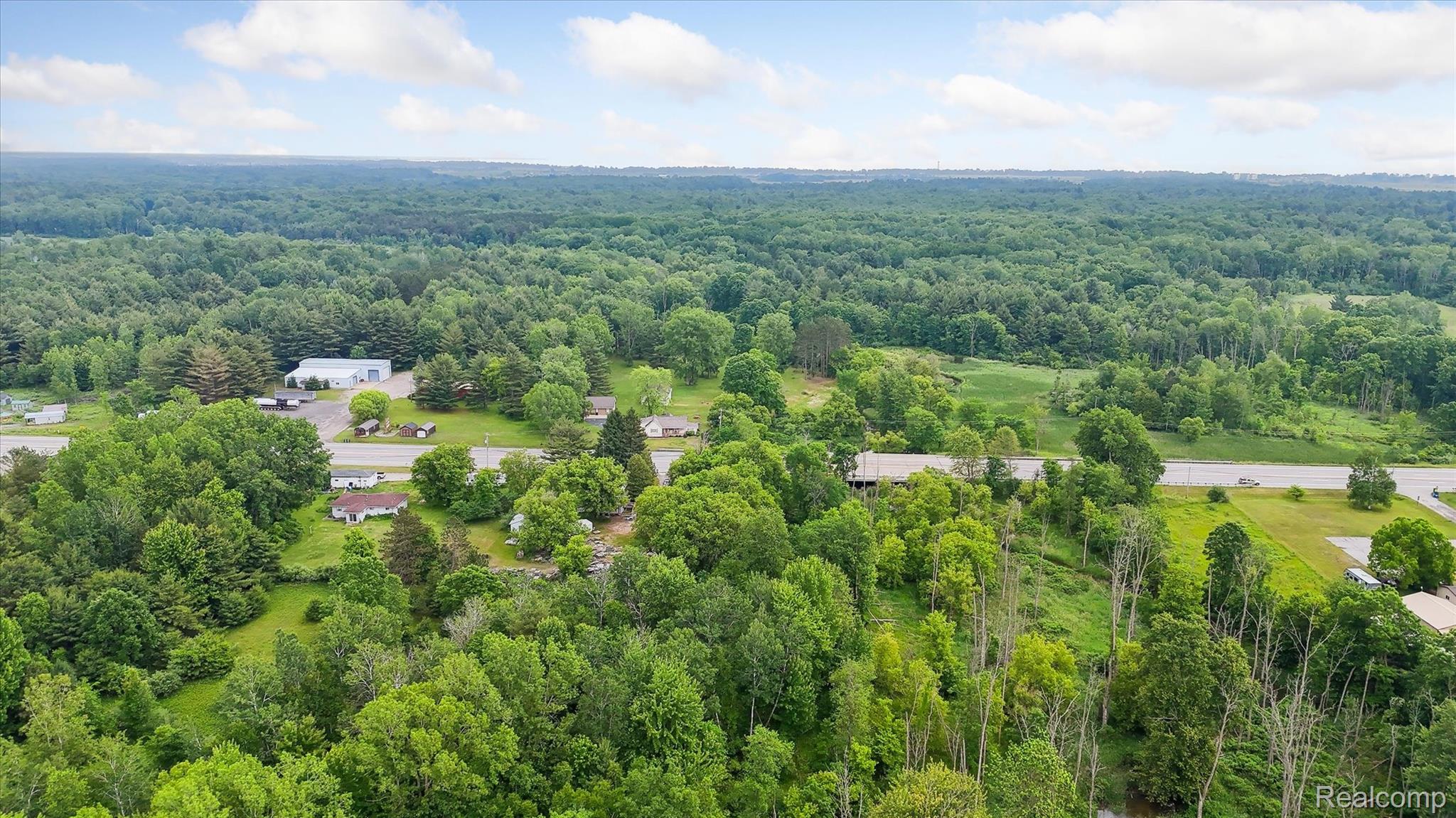 4800 South Huron Road Standish, MI 48658 - Photo 19 of 25 20-4800-S-Huron-Rd-Standish-MI-48658-WindowStill-08.jpg