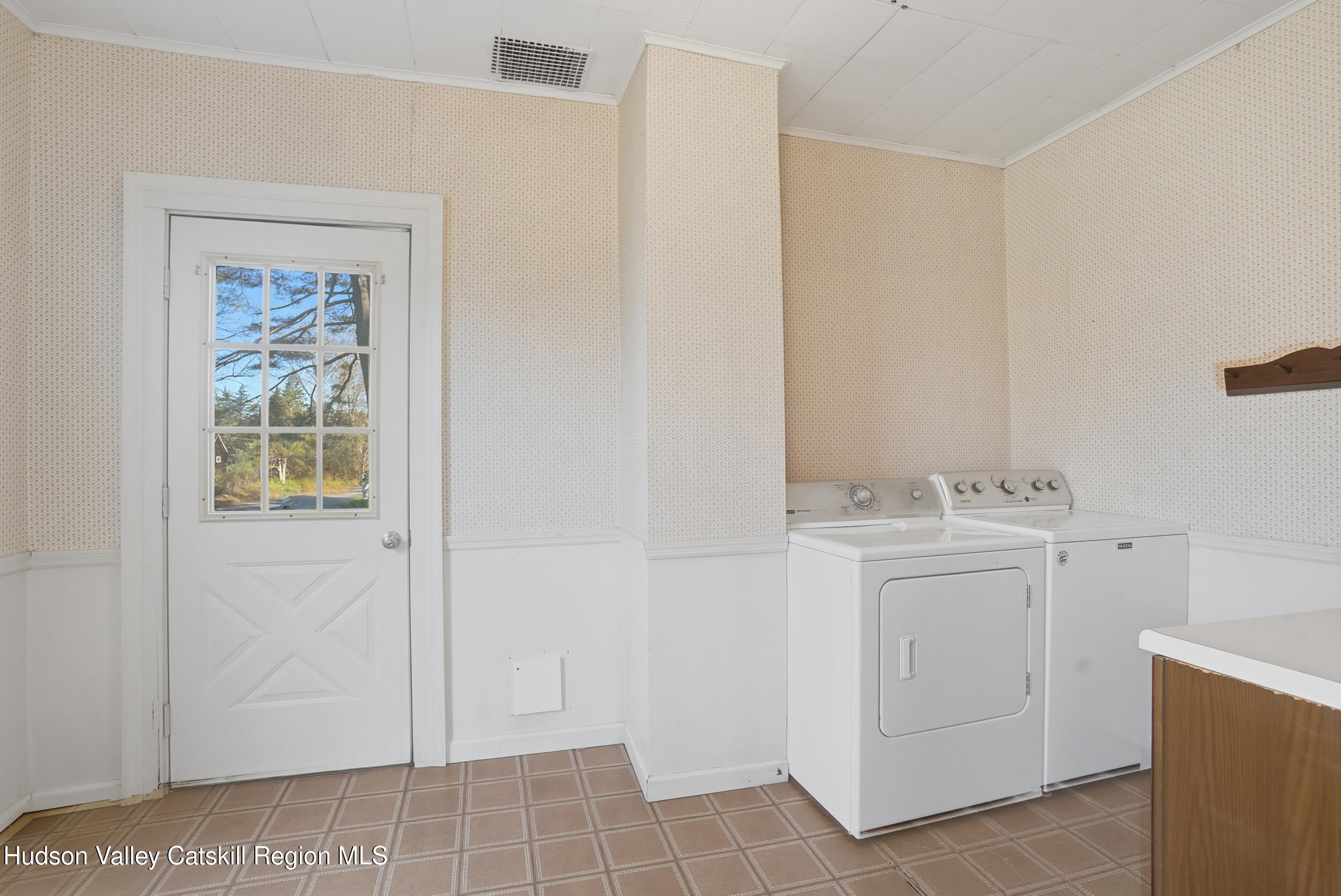 3408 Highway 209 Stone Ridge, NY 12484 - Photo 25 of 34 44_dsc00554