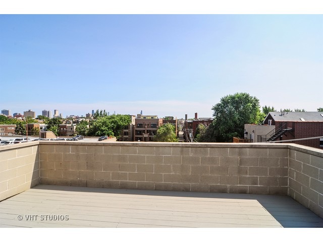 1139 West Addison Street, Unit 3 Chicago, IL 60613 - Photo 14 of 17