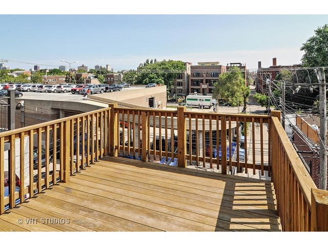 1139 West Addison Street, Unit 3 Chicago, IL 60613 - Photo 15 of 17