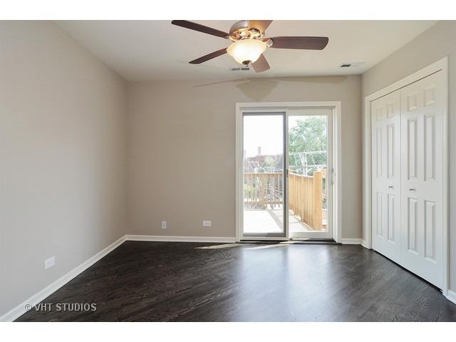 1139 West Addison Street, Unit 3 Chicago, IL 60613 - Photo 8 of 17