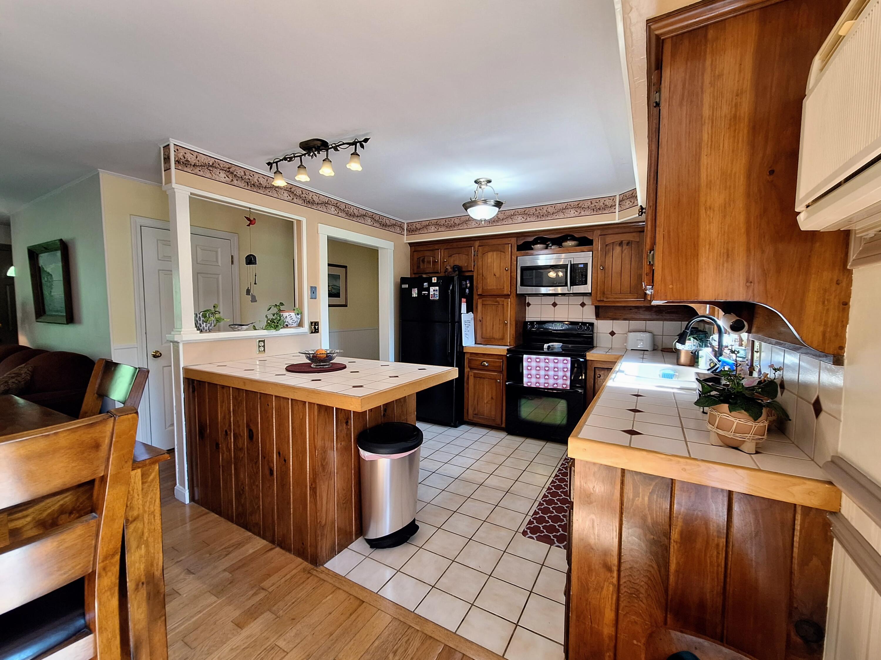 4 Riverside Ridge Road Windham, ME 04062 - Photo 13 of 79 20240625_160801