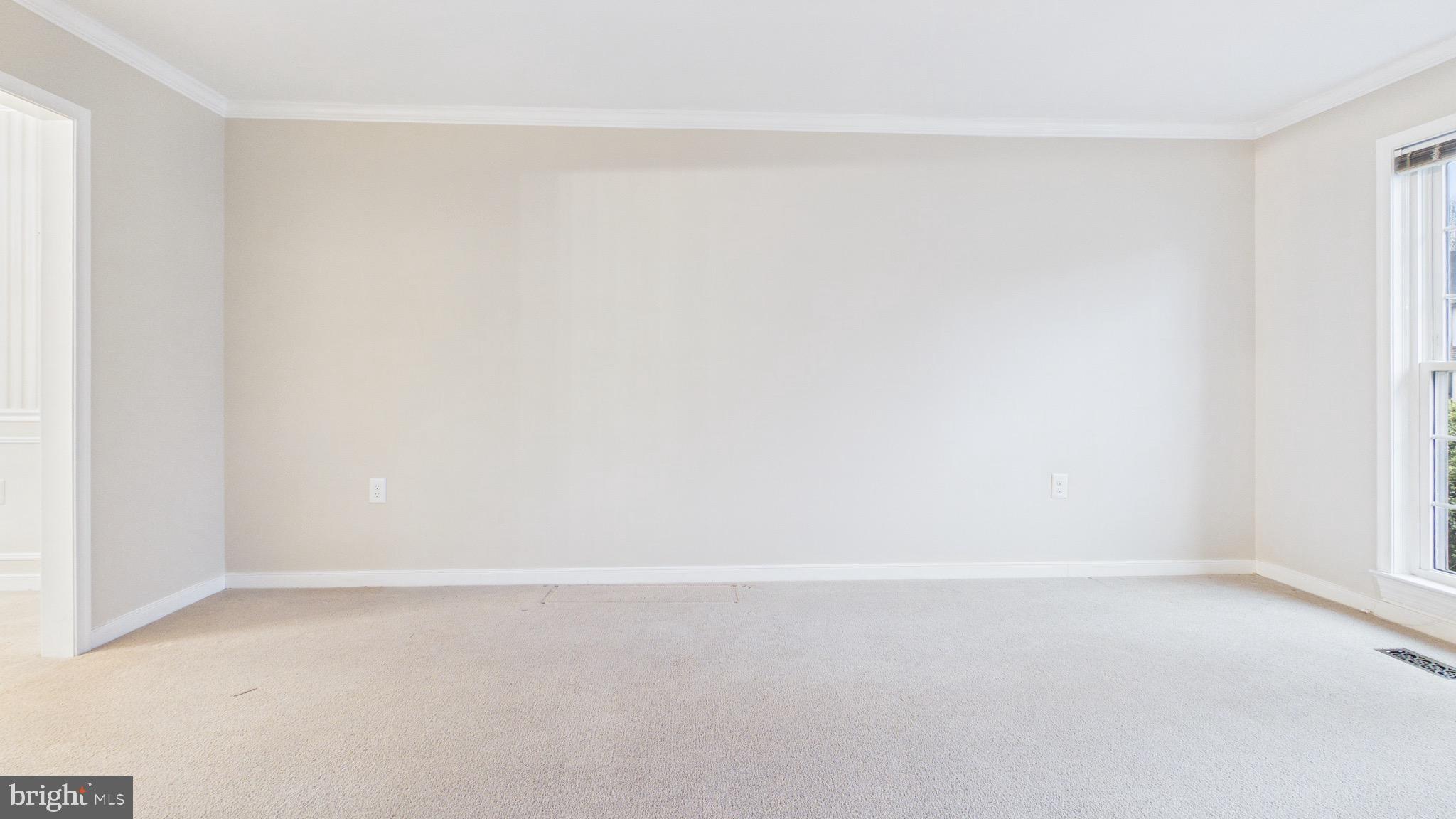 10298 Dunn Meadow Road Vienna, VA 22182 - Photo 13 of 102