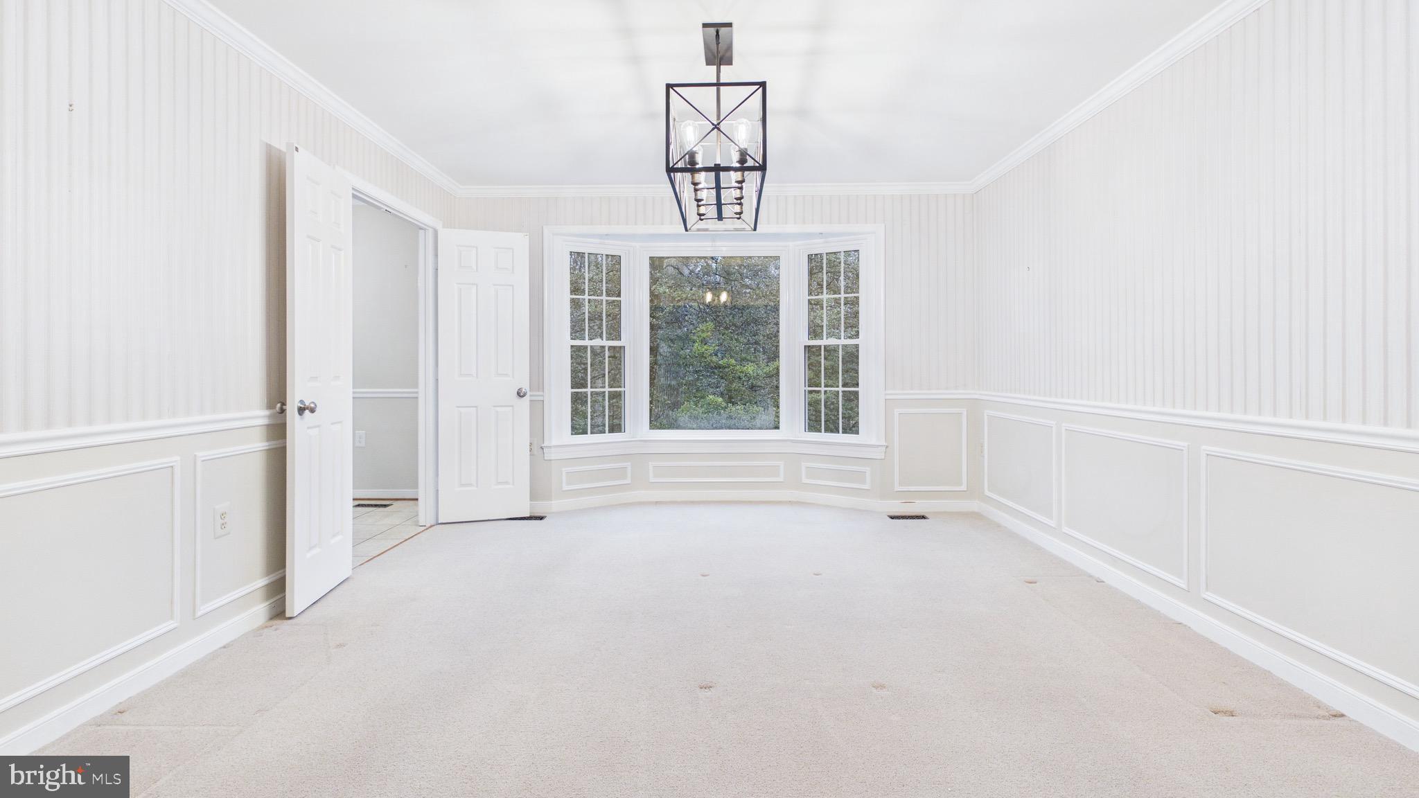 10298 Dunn Meadow Road Vienna, VA 22182 - Photo 14 of 102