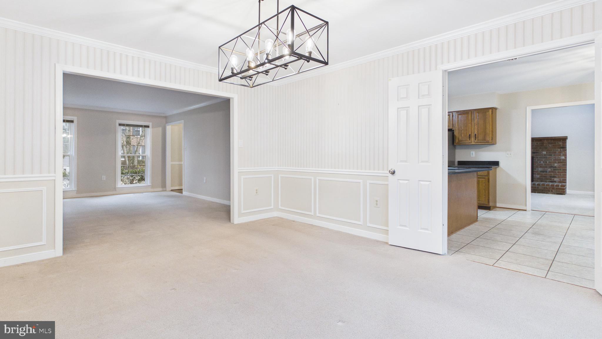 10298 Dunn Meadow Road Vienna, VA 22182 - Photo 17 of 102