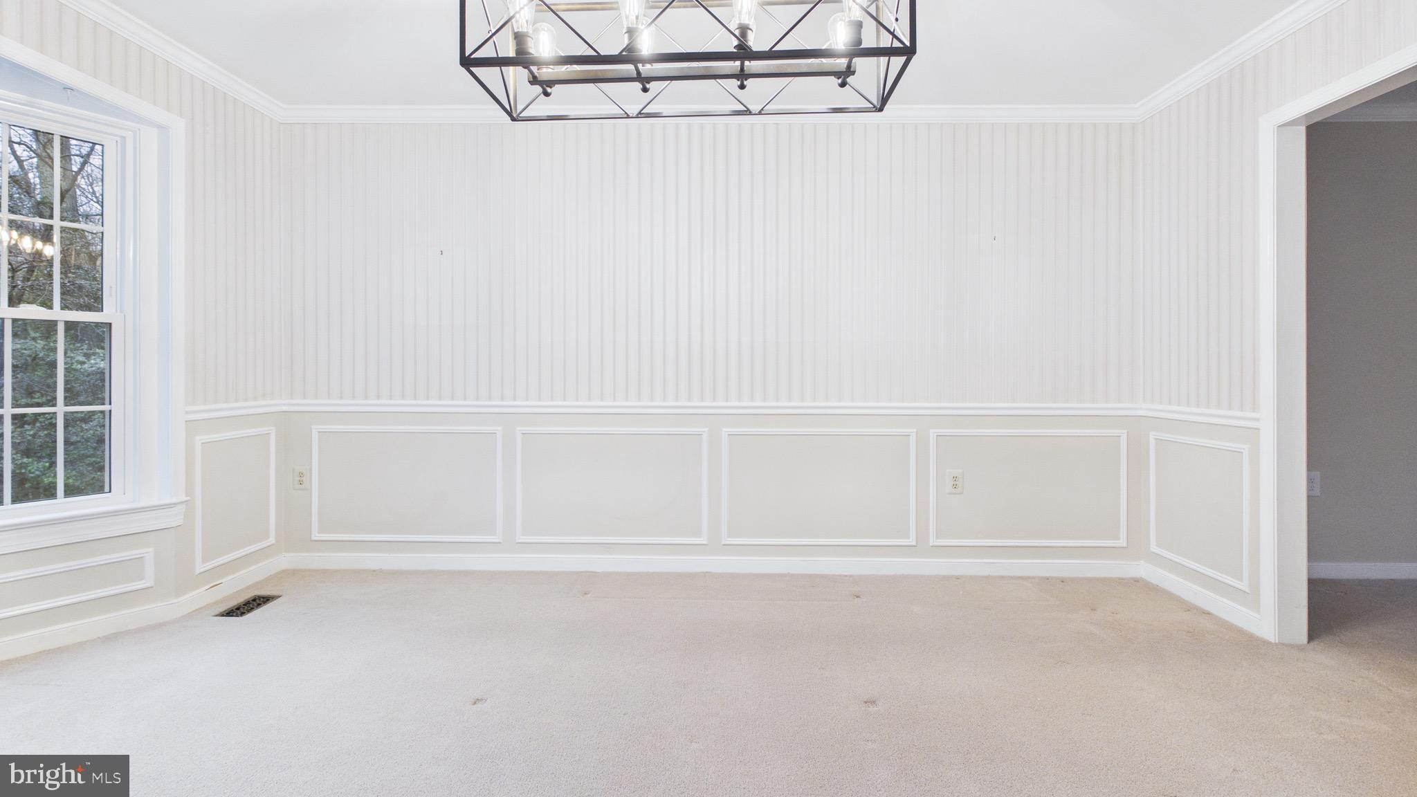 10298 Dunn Meadow Road Vienna, VA 22182 - Photo 20 of 102