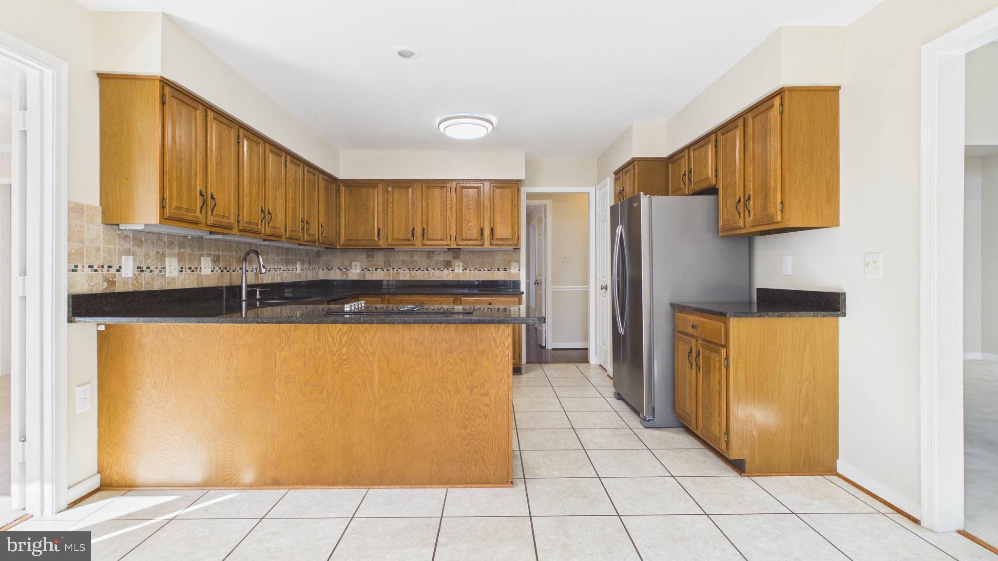 10298 Dunn Meadow Road Vienna, VA 22182 - Photo 22 of 102