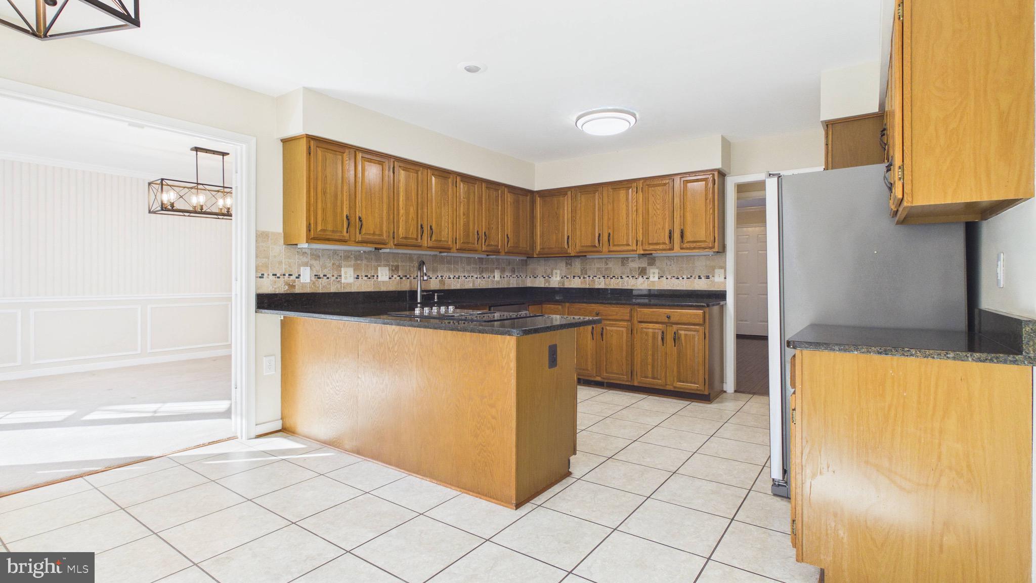 10298 Dunn Meadow Road Vienna, VA 22182 - Photo 23 of 102