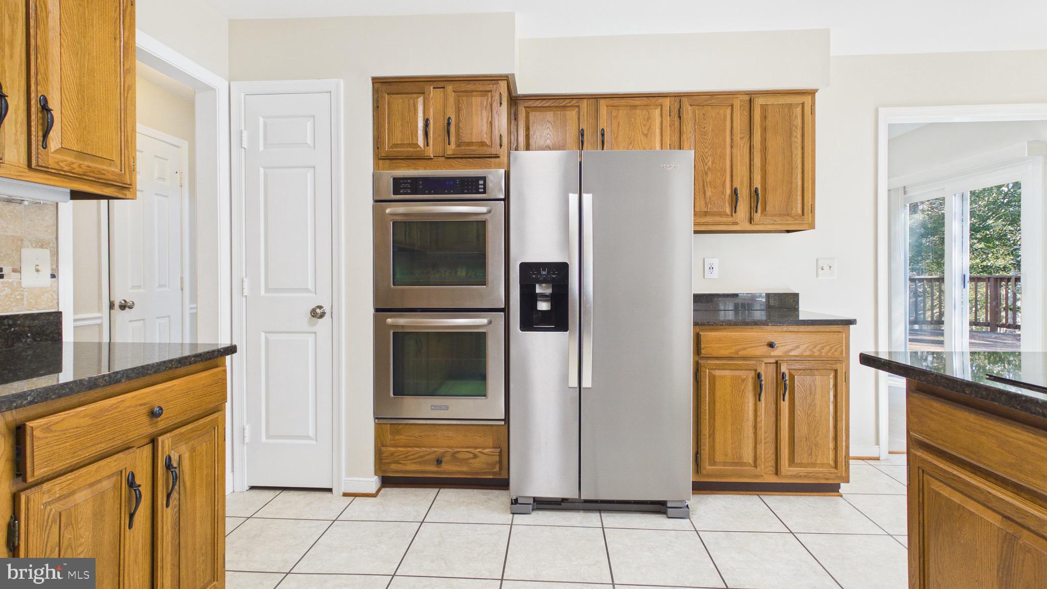 10298 Dunn Meadow Road Vienna, VA 22182 - Photo 26 of 102