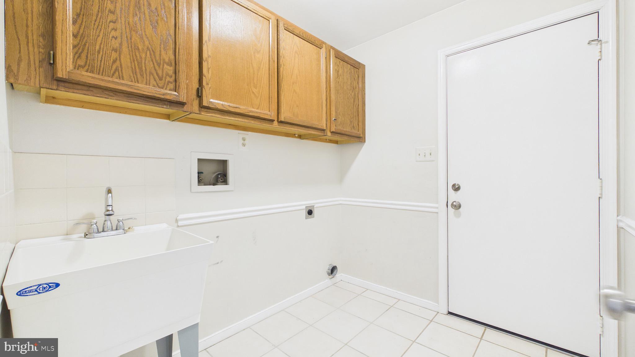 10298 Dunn Meadow Road Vienna, VA 22182 - Photo 32 of 102