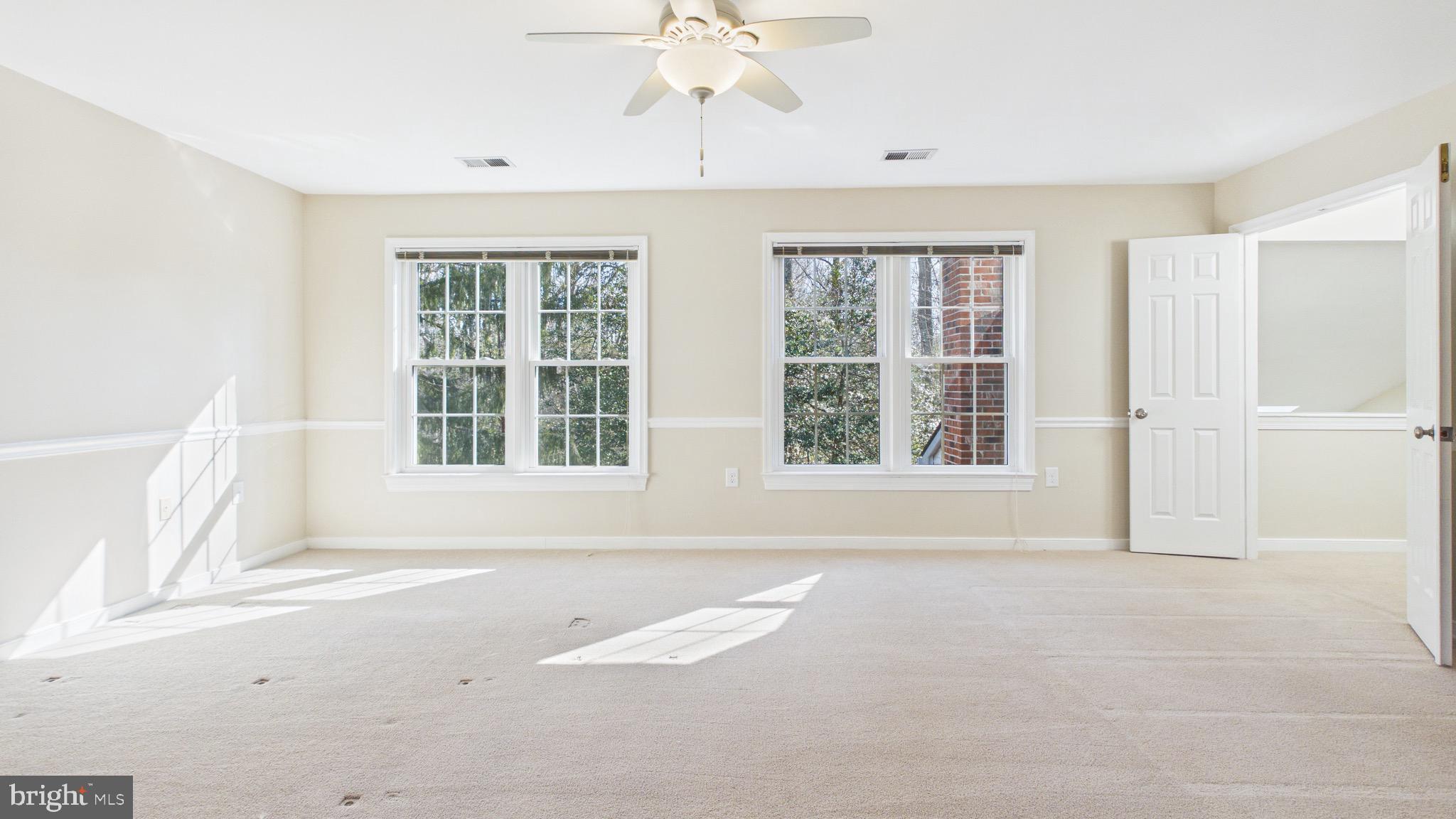 10298 Dunn Meadow Road Vienna, VA 22182 - Photo 40 of 102