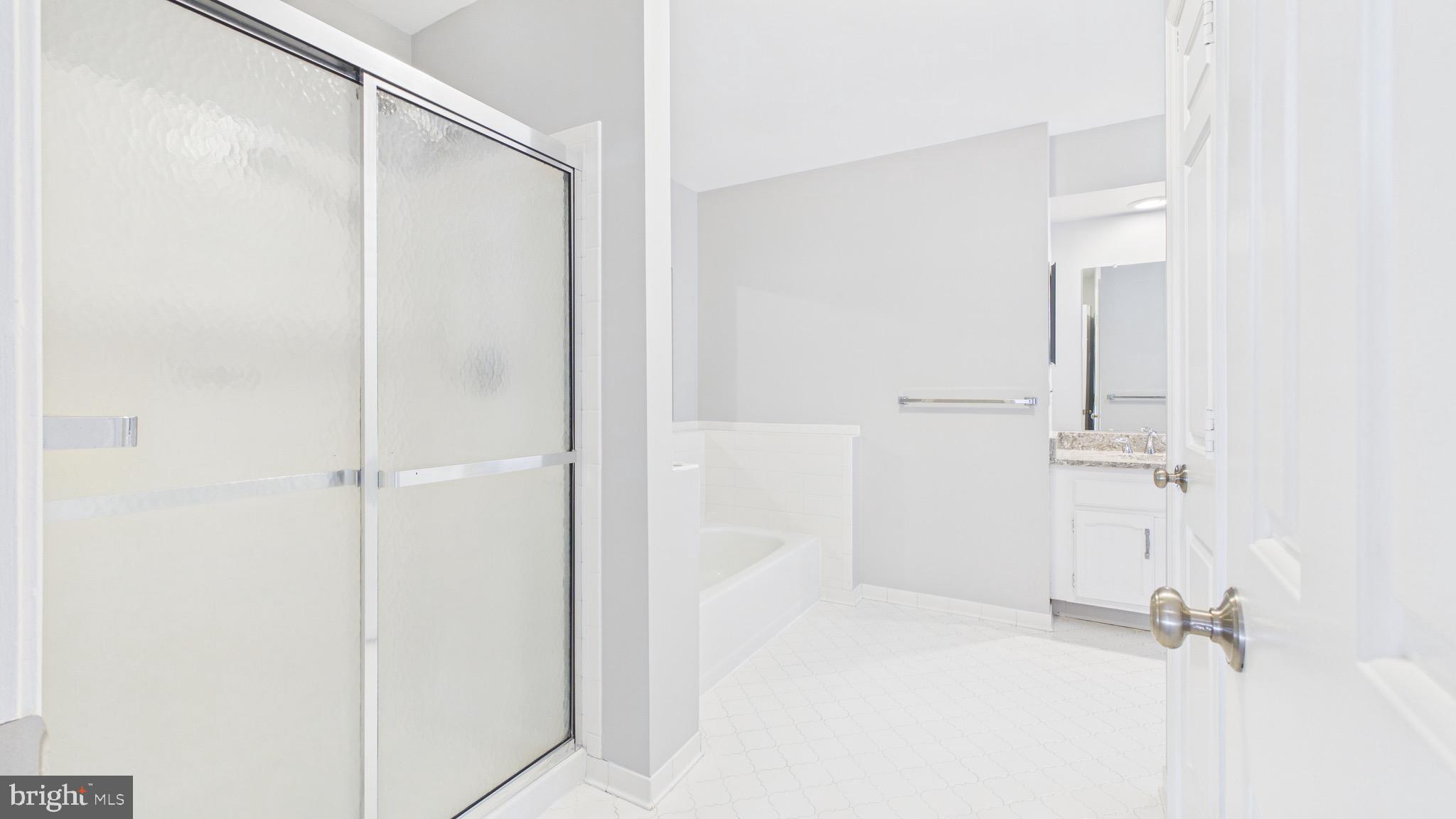 10298 Dunn Meadow Road Vienna, VA 22182 - Photo 45 of 102