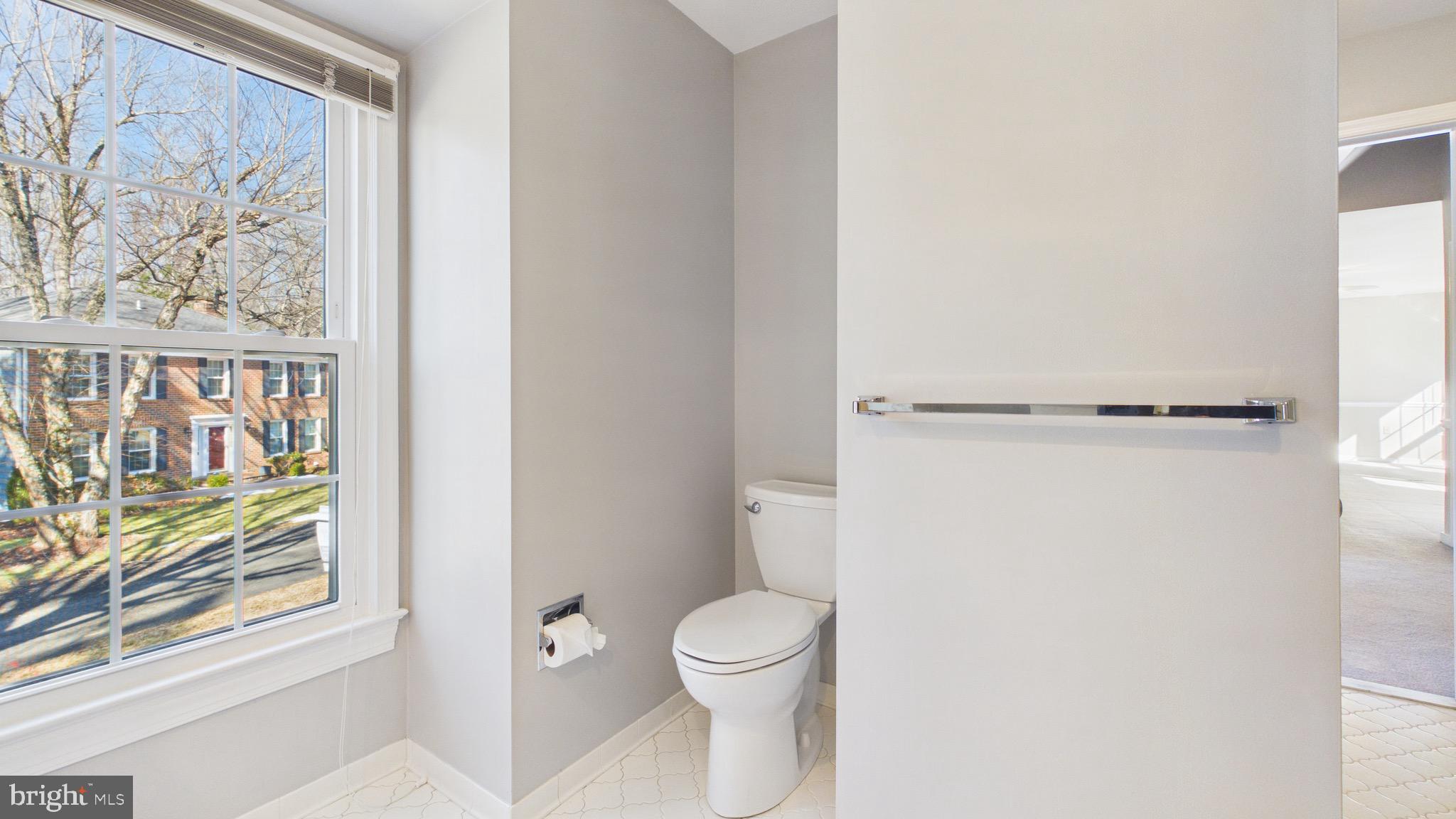 10298 Dunn Meadow Road Vienna, VA 22182 - Photo 48 of 102