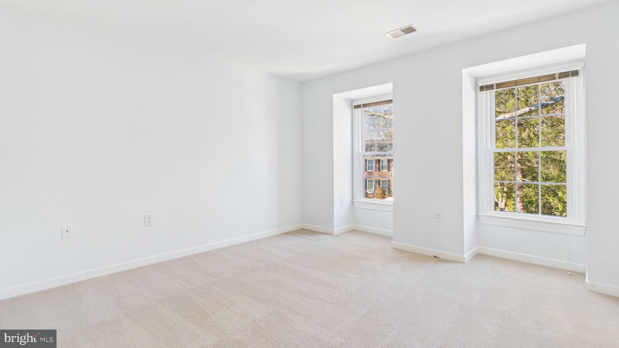 10298 Dunn Meadow Road Vienna, VA 22182 - Photo 60 of 102