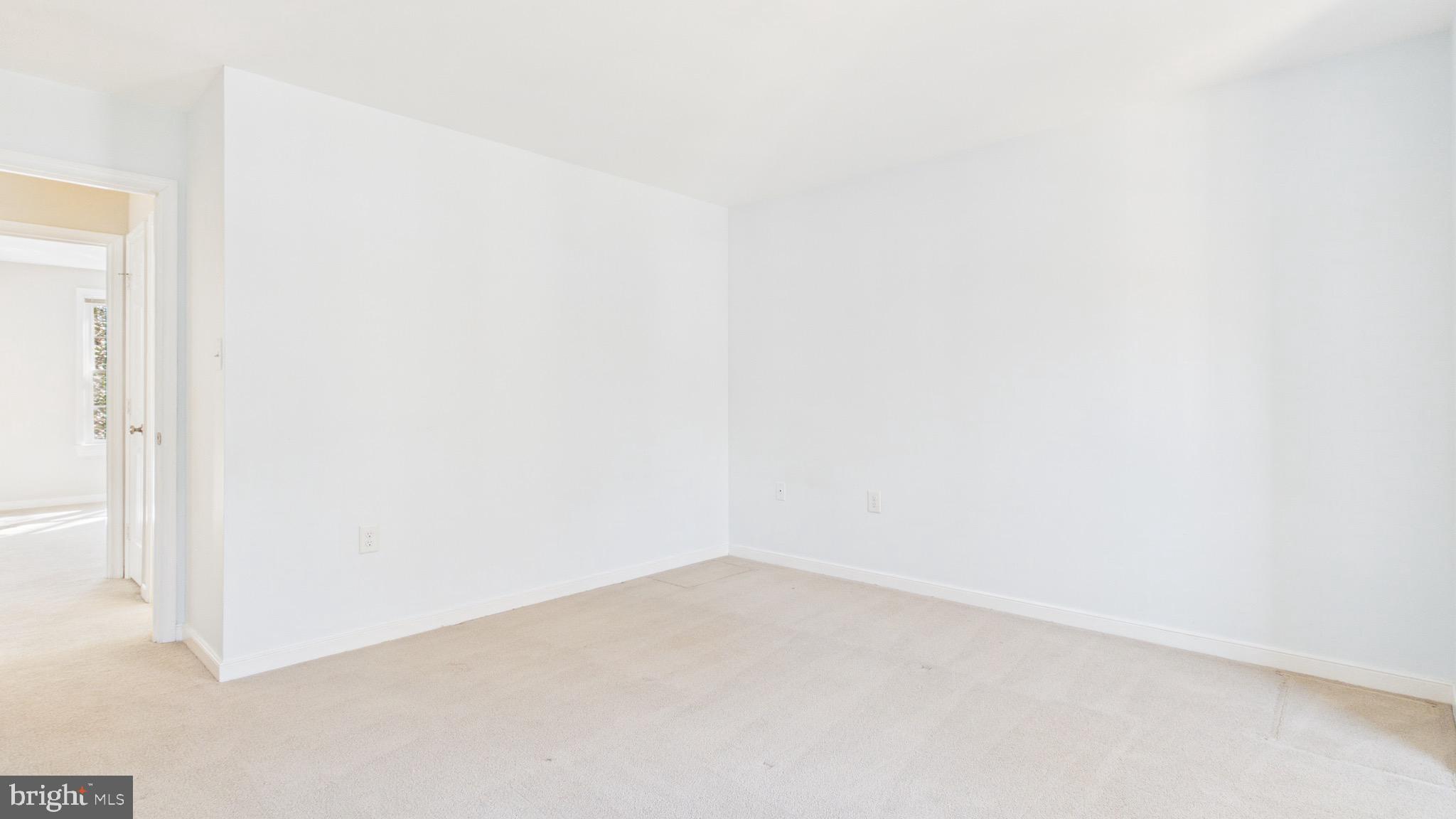 10298 Dunn Meadow Road Vienna, VA 22182 - Photo 63 of 102