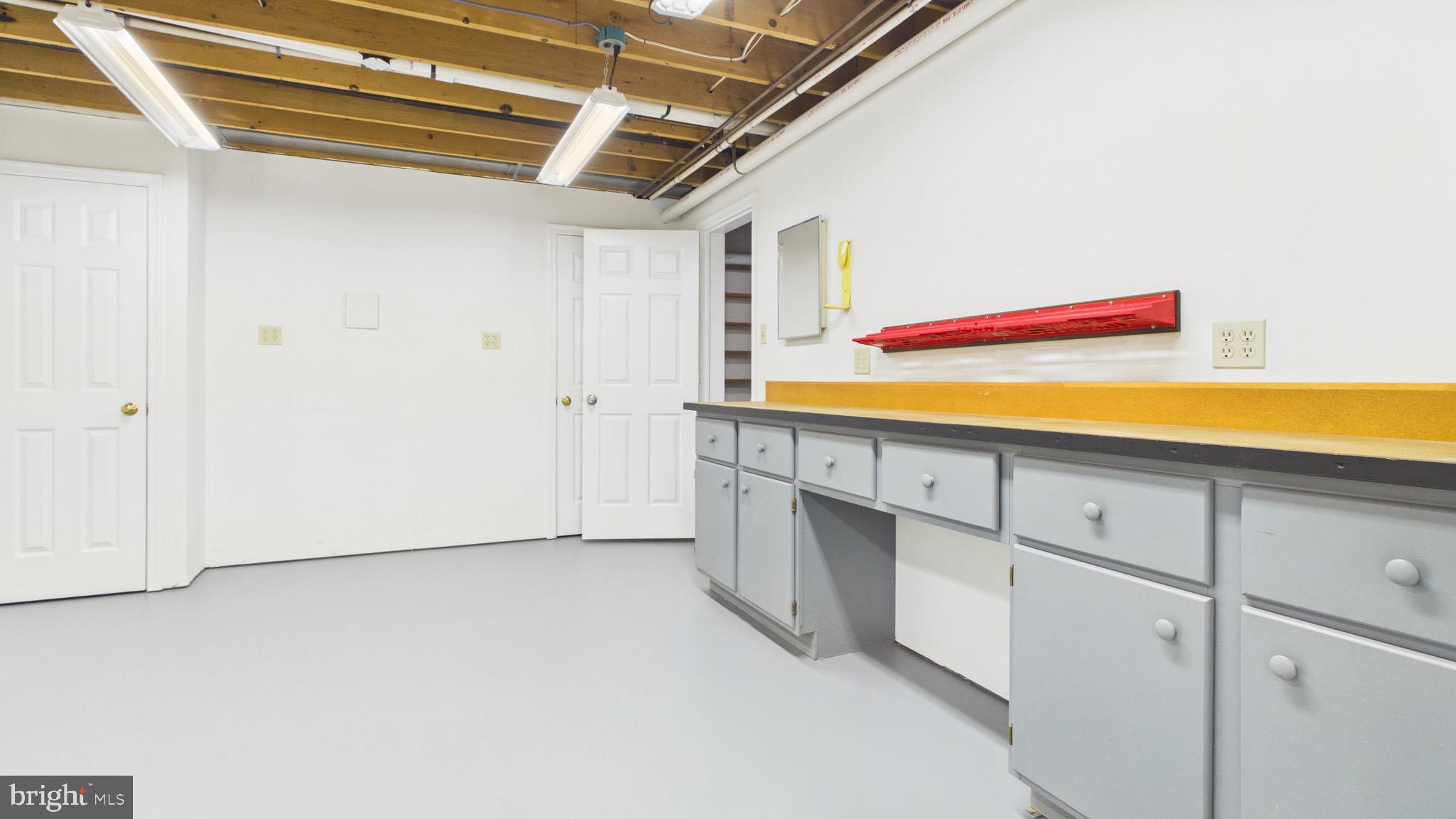 10298 Dunn Meadow Road Vienna, VA 22182 - Photo 85 of 102