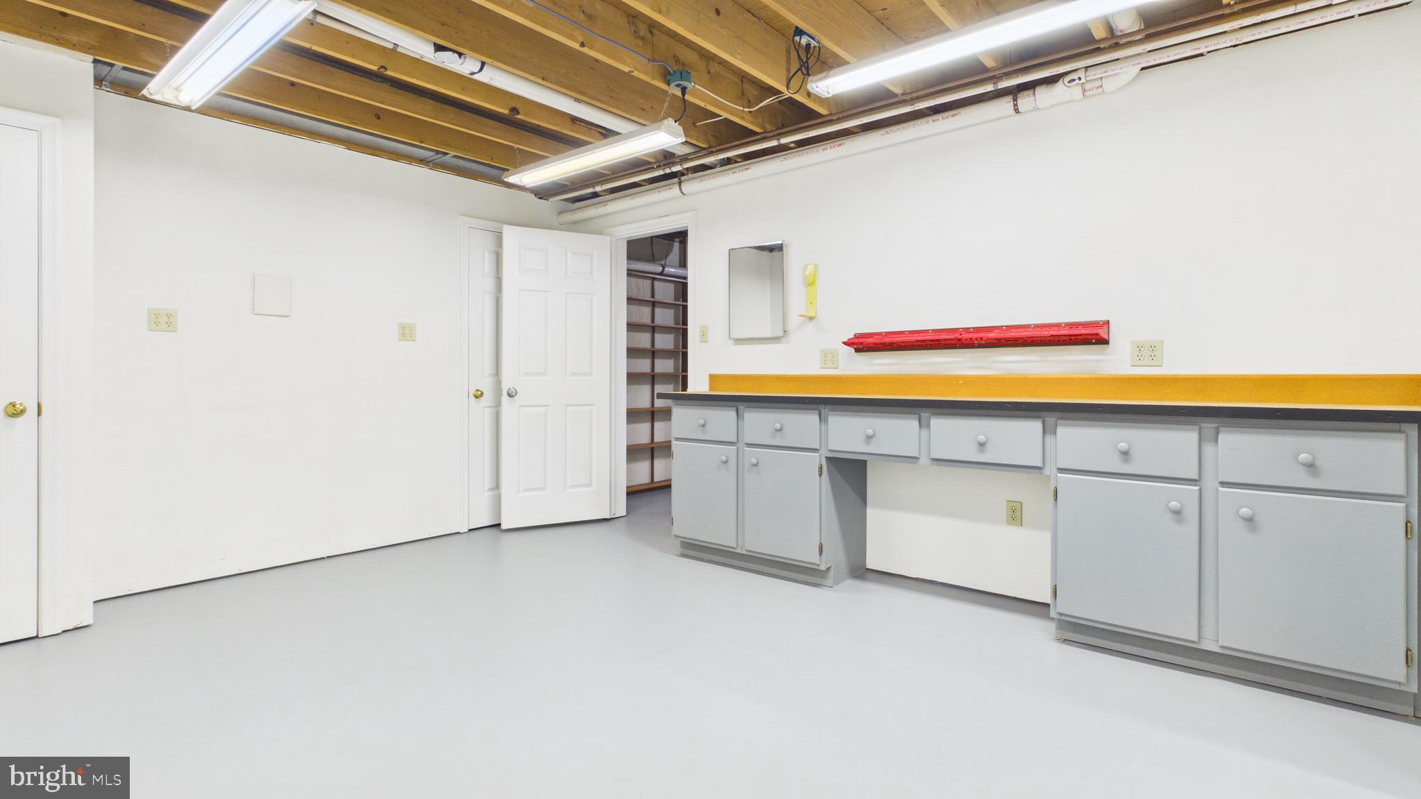 10298 Dunn Meadow Road Vienna, VA 22182 - Photo 87 of 102