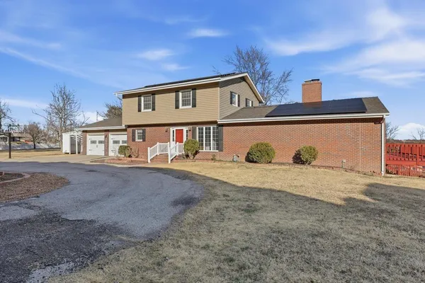 $349,000 | 225 West 15th Street, Fort Scott, KS 66701