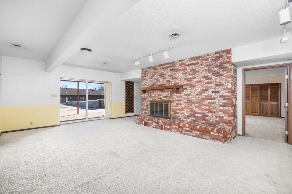 225 West 15th Street Fort Scott, KS 66701 - Photo 25 of 48