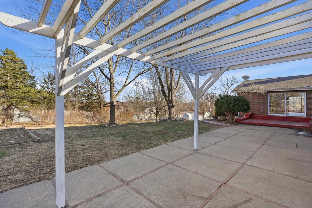 225 West 15th Street Fort Scott, KS 66701 - Photo 39 of 48