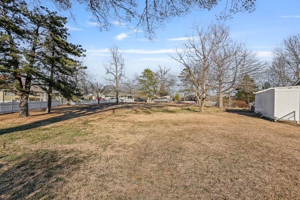 225 West 15th Street Fort Scott, KS 66701 - Photo 43 of 48