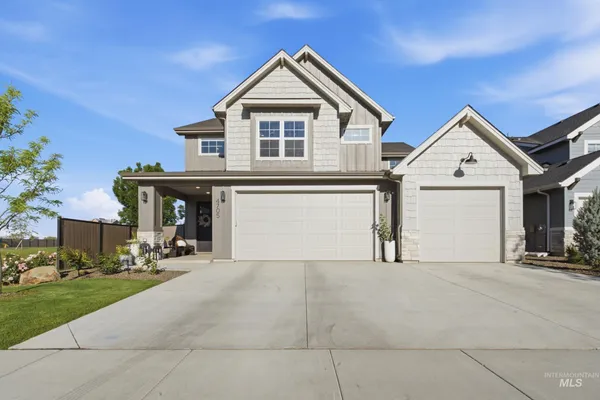 $819,900 | 4705 South Slate Creek Avenue, Meridian, ID 83646