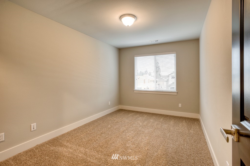 114 157th Lane Southeast, Unit 29 Bothell, WA 98012 - Photo 4 of 15 Gallery Image 4