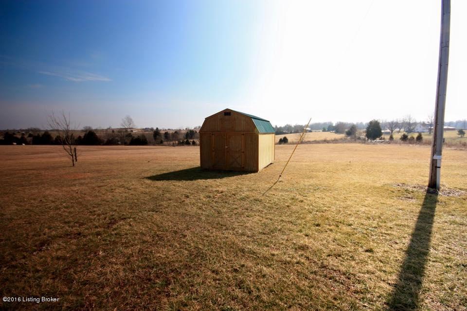 2738 Charlie Kiper Road Leitchfield, KY 42754 - Photo 5 of 23 12705210_581726048649372_584991325553497