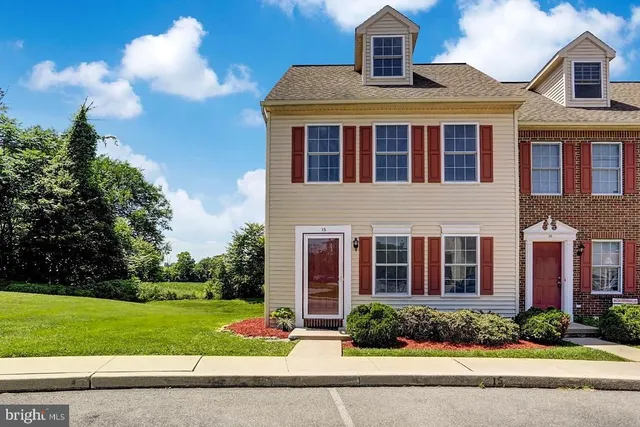 $229,000 | 15 Weiser Court, Womelsdorf, PA 19567