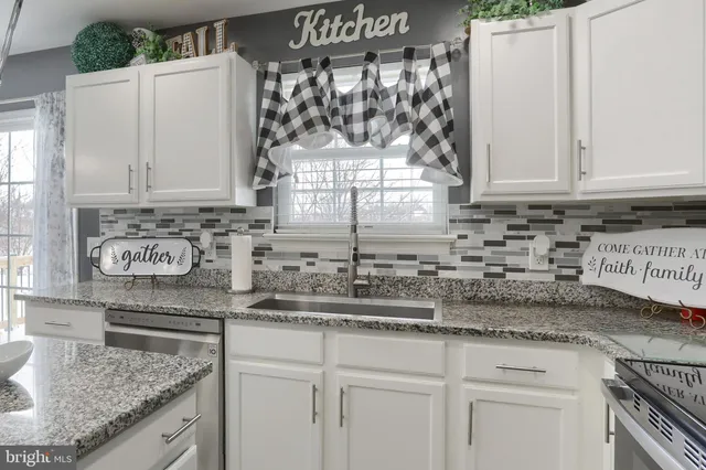 $229,000 | 15 Weiser Court, Womelsdorf, PA 19567